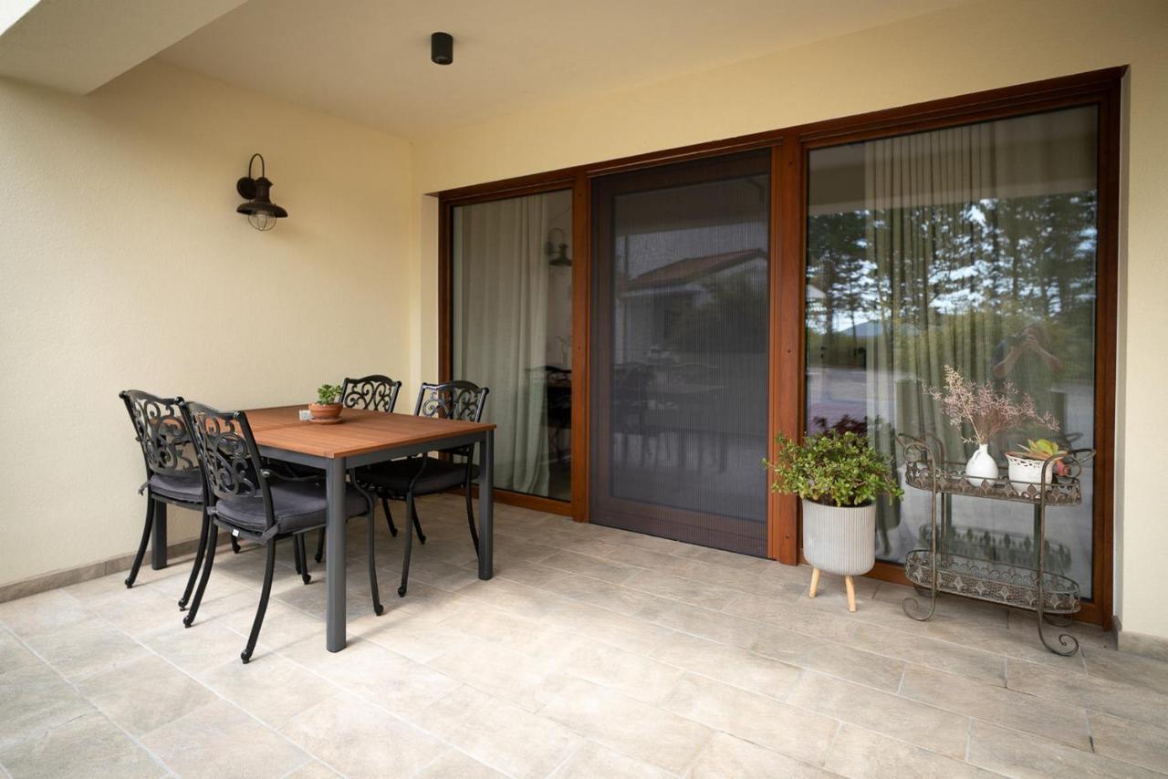 Apartments Kras 24 With Pool Sezana Ngoại thất bức ảnh