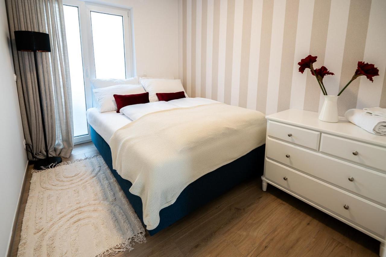 Apartments Kras 24 With Pool Sezana Ngoại thất bức ảnh