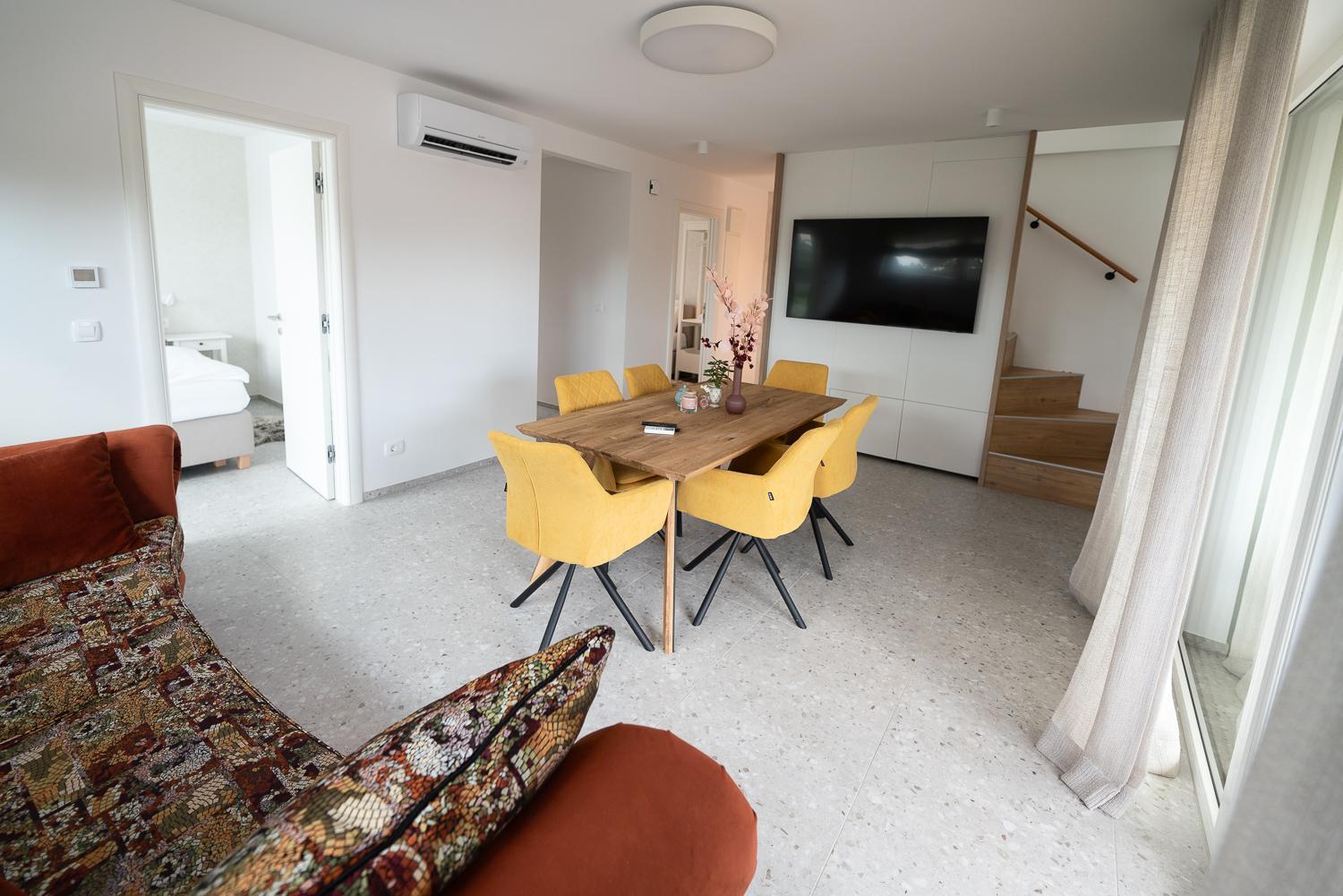 Apartments Kras 24 With Pool Sezana Ngoại thất bức ảnh